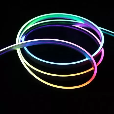 Luminile LED pot fi instalate în exterior?